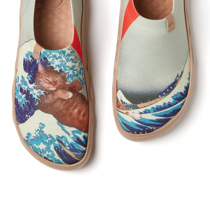 The Great Wave and the Cat Men