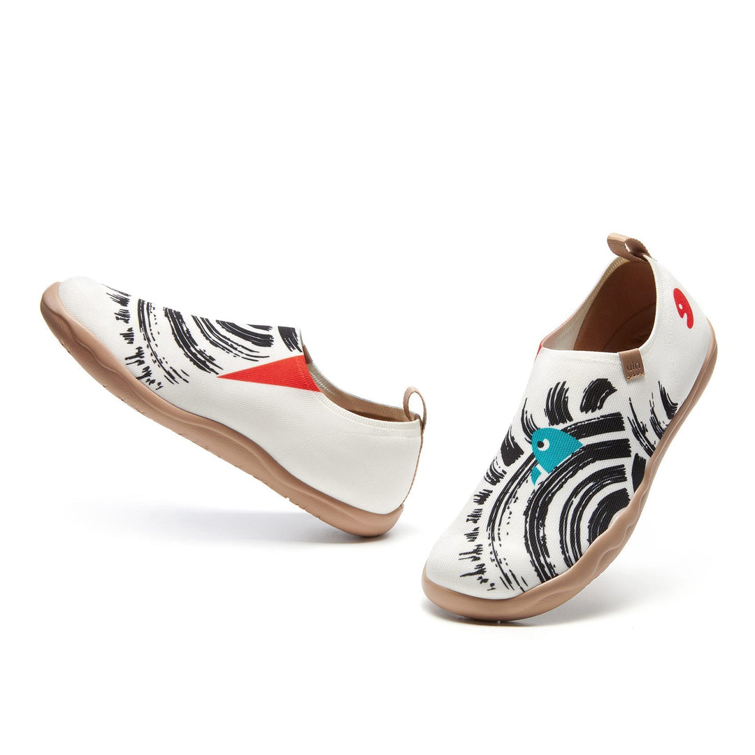 Blue Fish Breaking Waves Toledo A1 Women