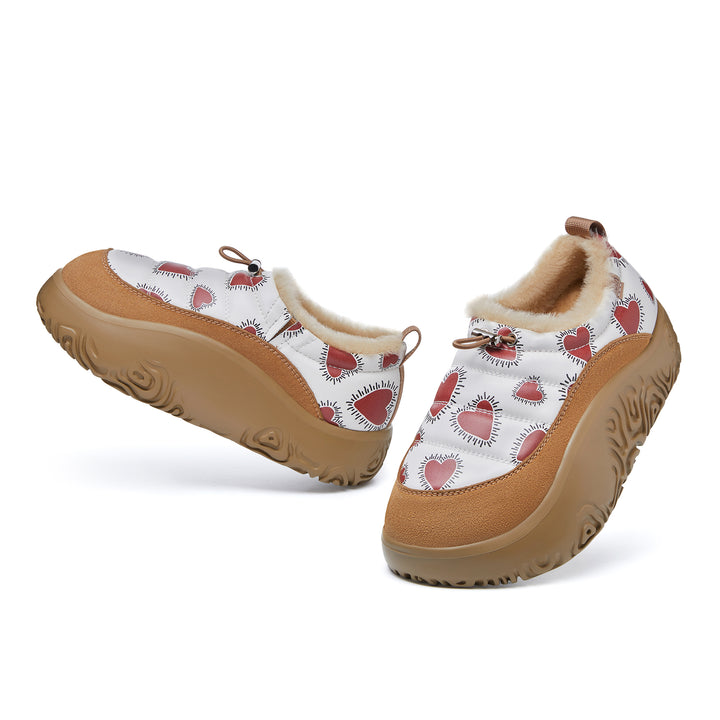 Dotted Hearts Vigo 8 Women