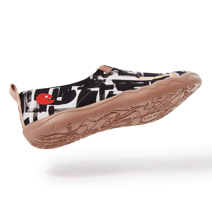 UIN Footwear Men Fight For Peace Canvas loafers