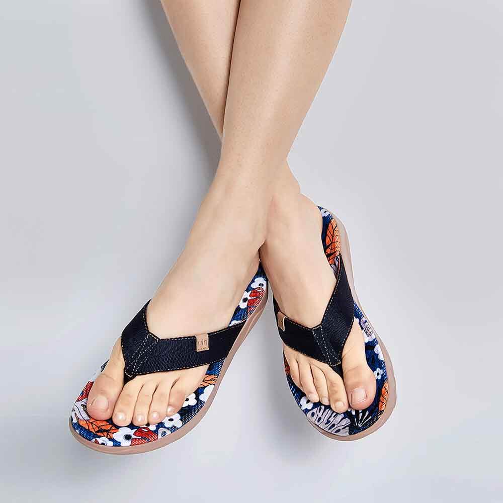 UIN Footwear Women Breezing Summer Women Majorca Flip Flops Canvas loafers