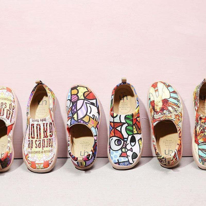 DREAMY CAT Lady Canvas Slip-ons Women UIN