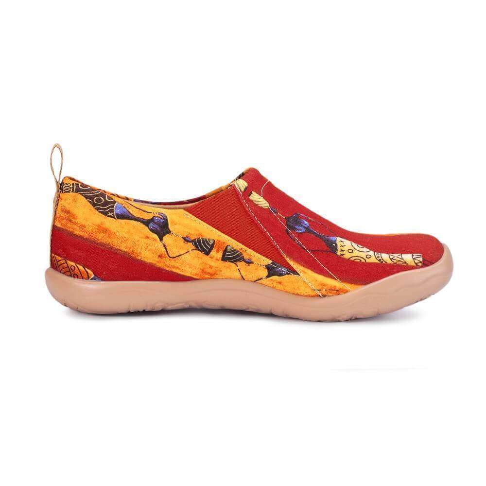 LADY WALKING Painted Canvas Shoes Women UIN 