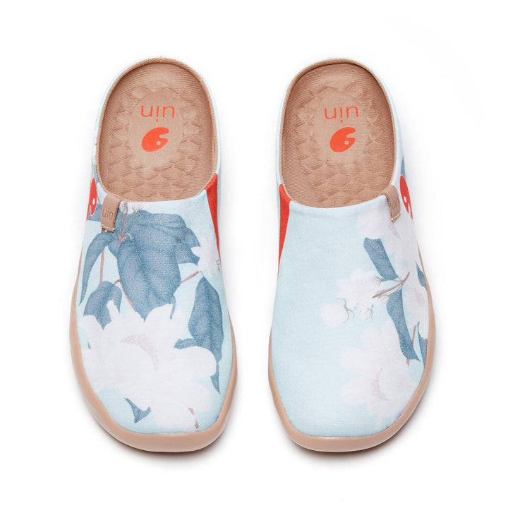 UIN Footwear Women Minty Peony Malaga slipper Women Canvas loafers