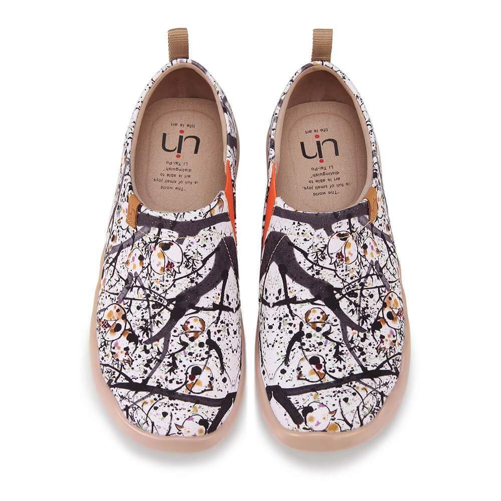 UIN Footwear Women POMEGRANATE Painted Caanvas Lady Sandals Canvas loafers