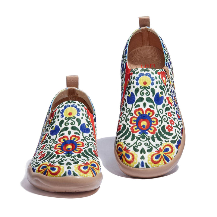 UIN Footwear Women South America Passion Toledo I Women Canvas loafers