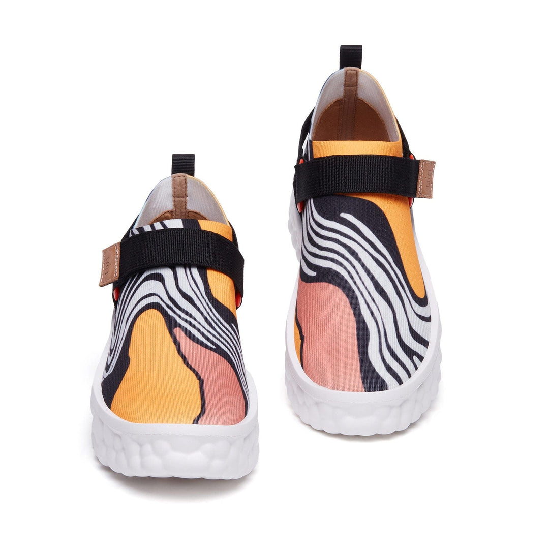 UIN Footwear Women Wild Flow Las Ramblas III Women Canvas loafers